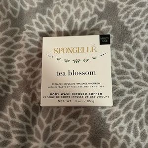 Spongelle body wash infused buffer sent: tea blossom